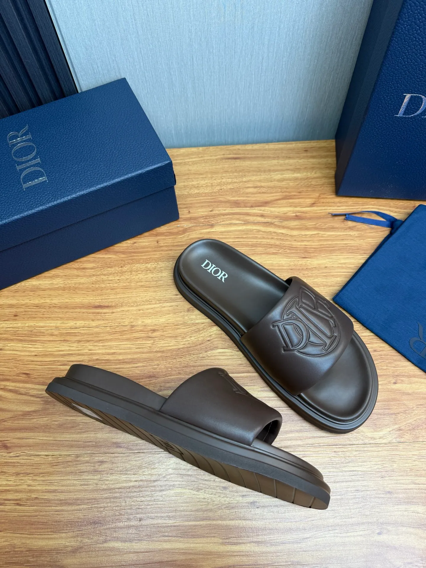 Men's shoes 280💰 Dior. Men's slippers🩴Official website 1:1 production 38-45 yards 45 46 🉑️Customized original material shipped✅